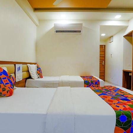 Fabhotel Ramjis Residency Nashik Eksteriør billede
