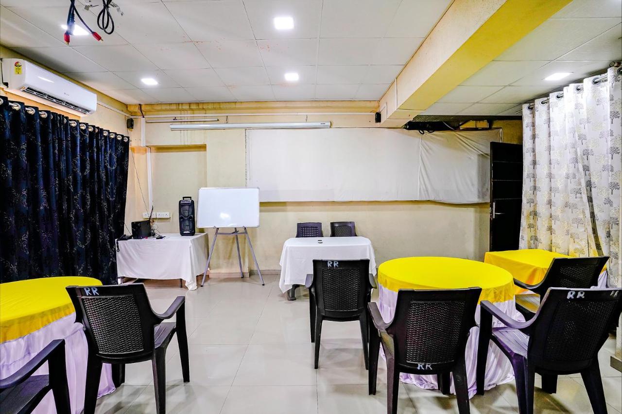 Fabhotel Ramjis Residency Nashik Eksteriør billede