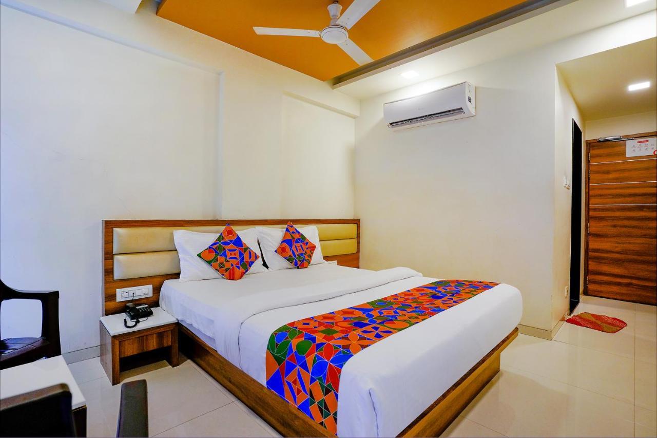Fabhotel Ramjis Residency Nashik Eksteriør billede