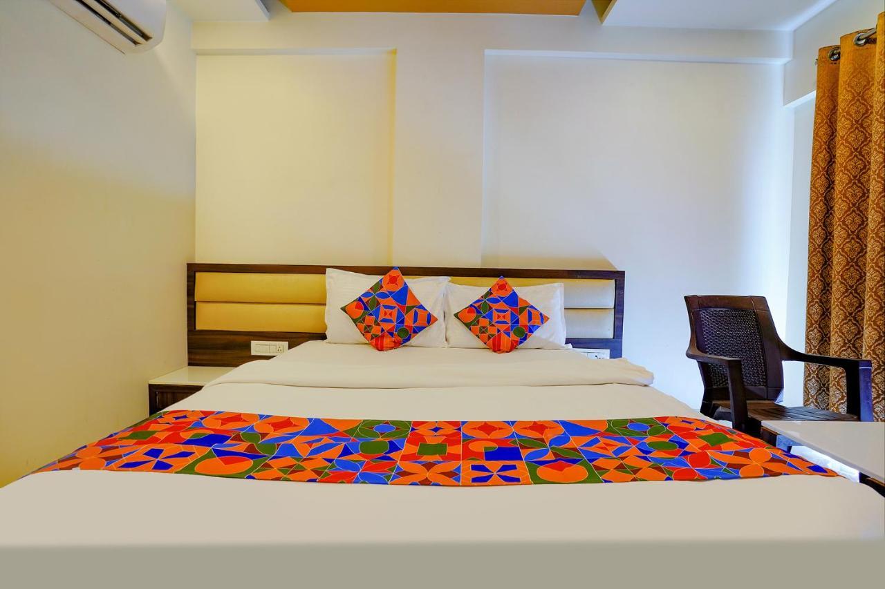 Fabhotel Ramjis Residency Nashik Eksteriør billede